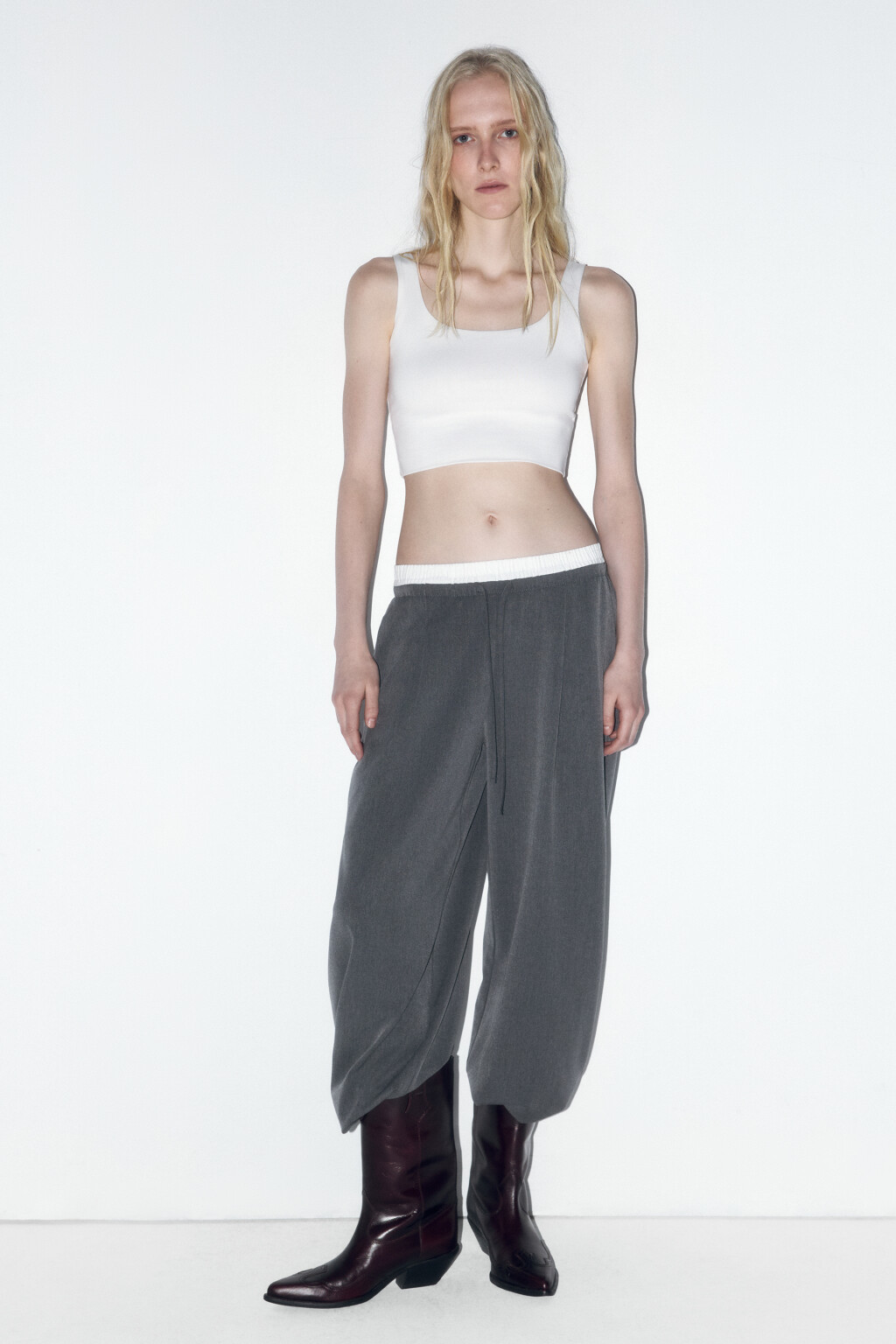 Топ-майка облегающий с вырезом-каре - цвет белый - 6