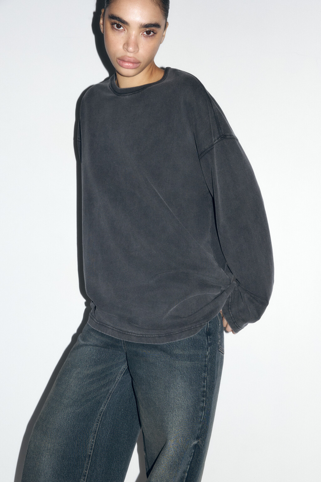 Лонгслив удлиненный с вареным эффектом - цвет серый - 1
