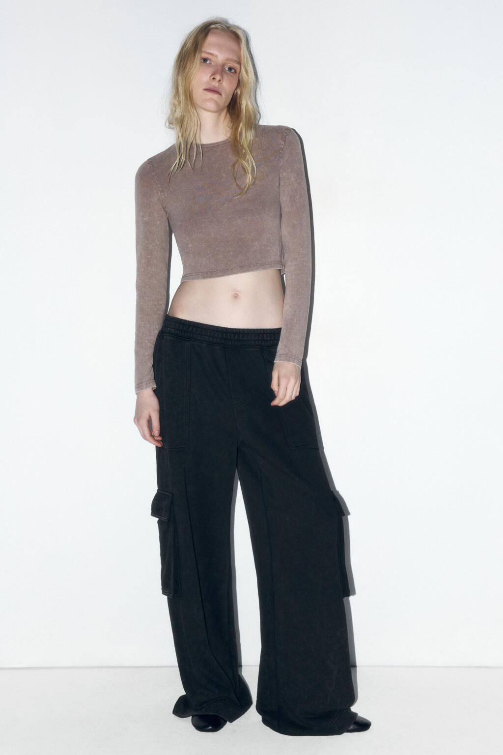 Лонгслив укороченный с вареным эффектом - цвет бежевый - 5