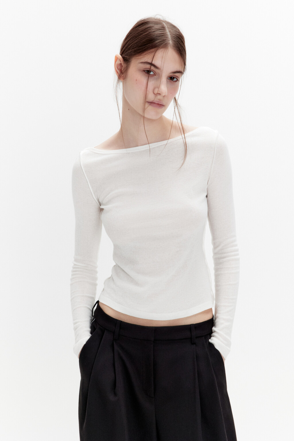 Лонгслив хлопковый приталенный с вырезом-лодочкой - цвет белый - 2