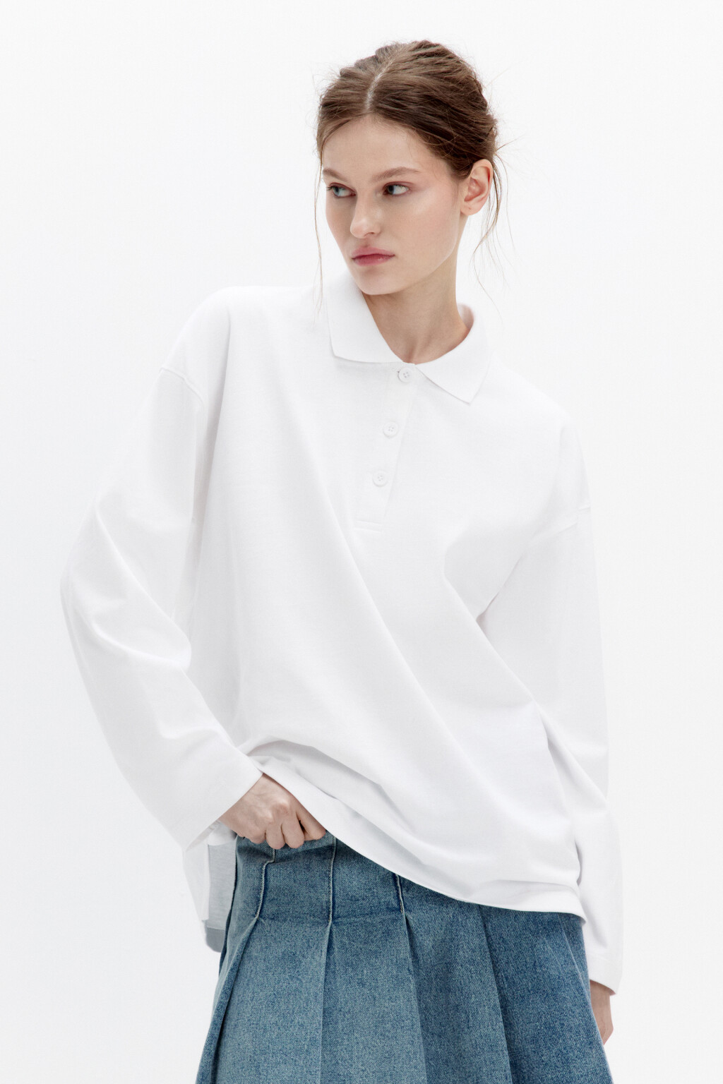 Лонгслив свободный хлопковый с воротником-поло - цвет белый - 3