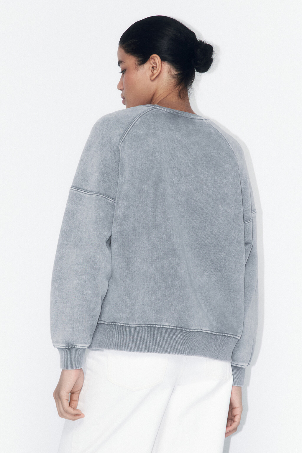 Свитшот утепленный с вареным эффектом - цвет серый - 3