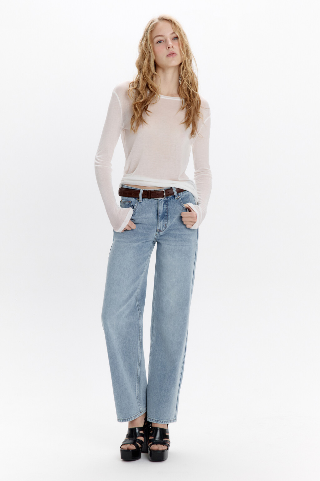 Джинсы прямые со средней посадкой - цвет голубой - 4