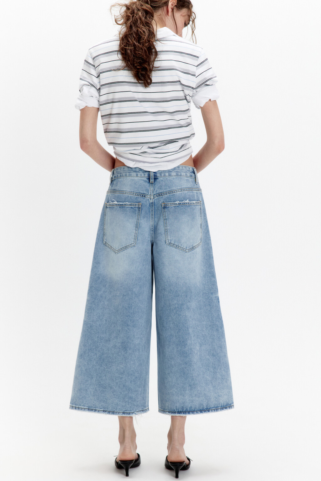 Джинсы-кюлоты baggy fit с потертостями - цвет голубой - 1