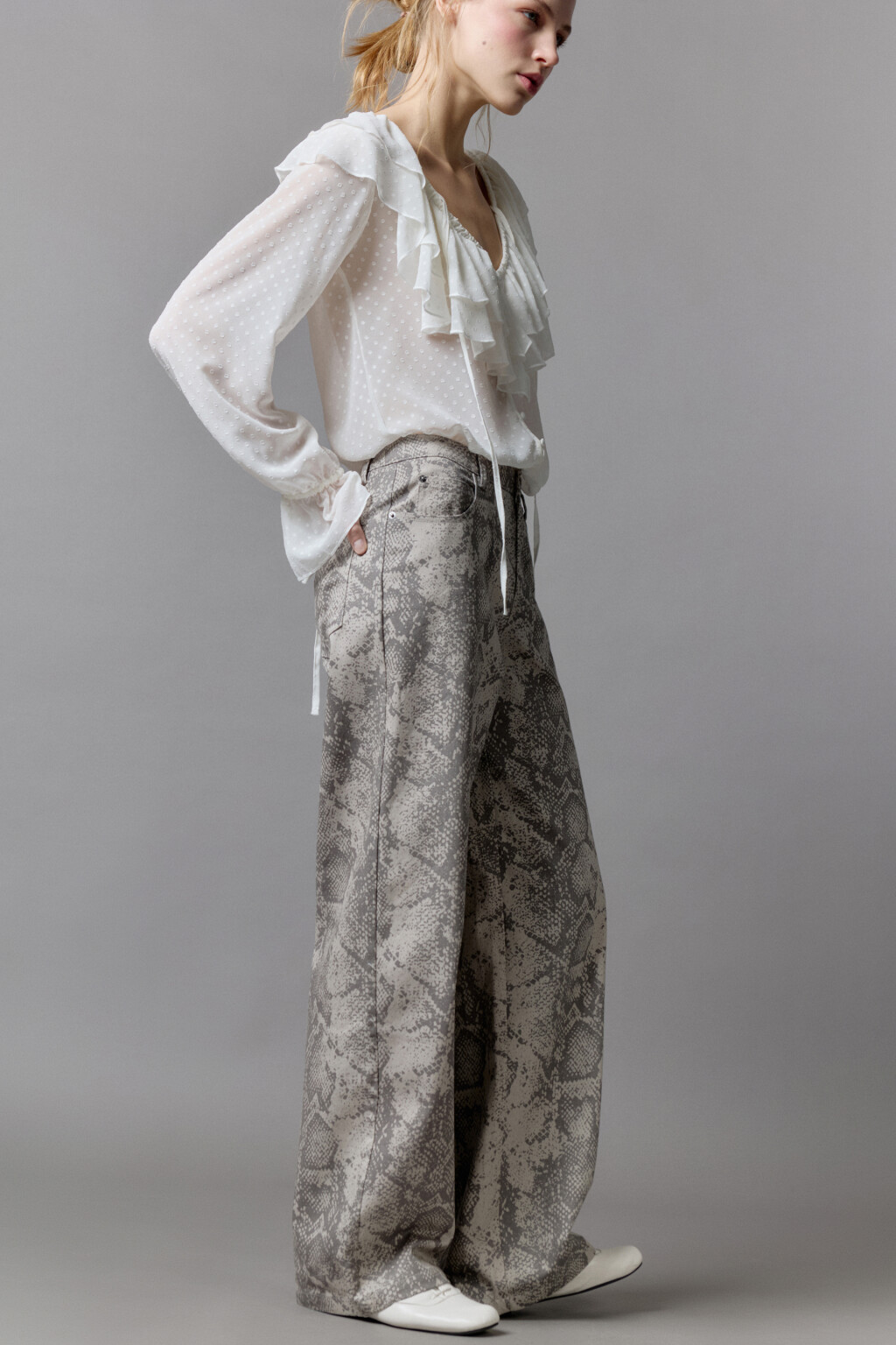 Брюки широкие с принтом под питона - цвет бежевый - 1