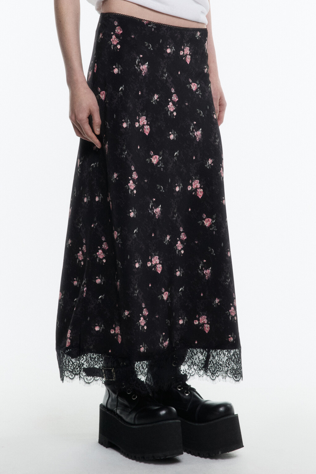 Юбка миди с кружевом и цветочным принтом - цвет черный - 3
