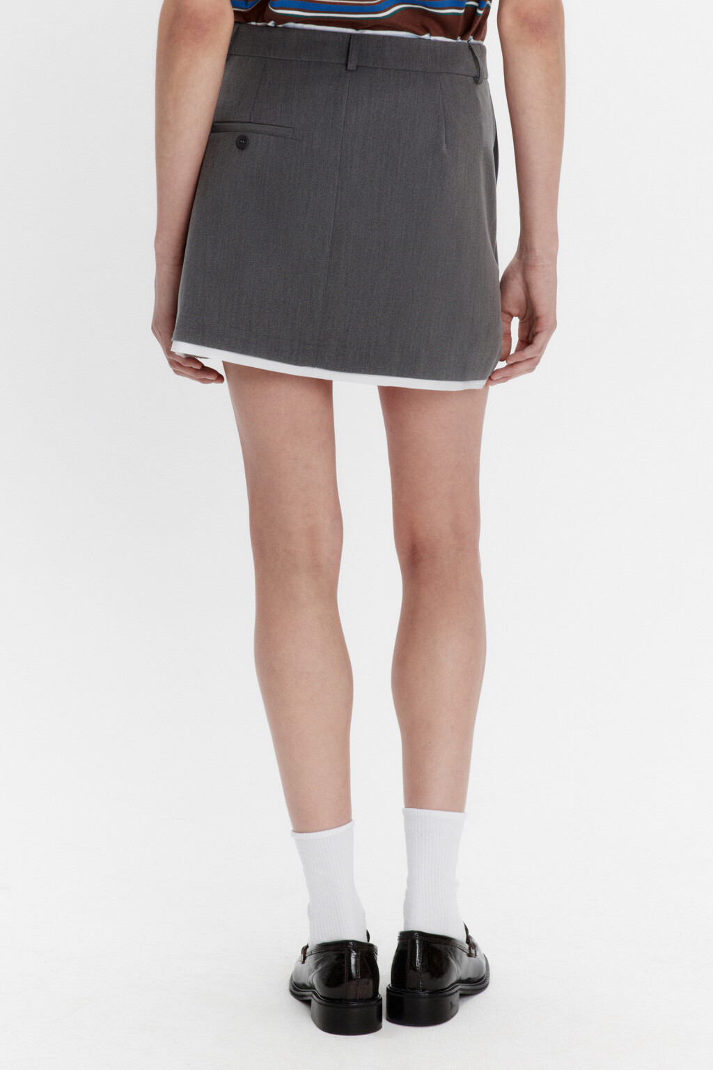 Юбка мини костюмная с контрастной подкладкой - цвет серый - 3