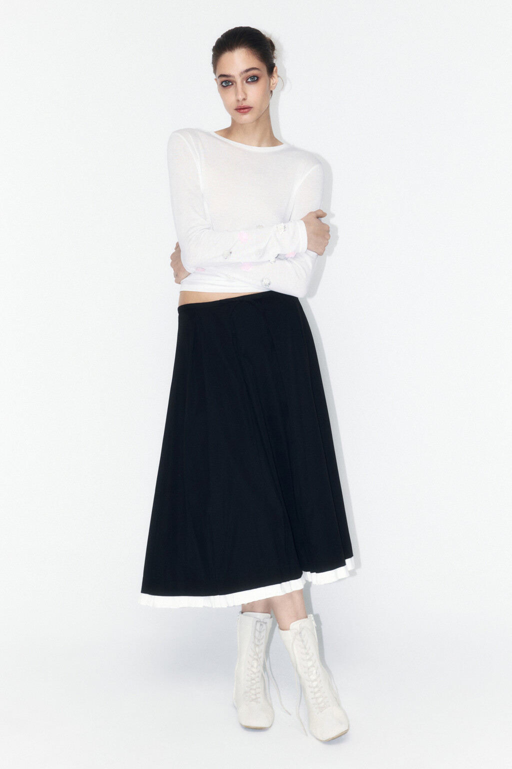 Юбка миди в складку с контрастной подкладкой - цвет черный - 5