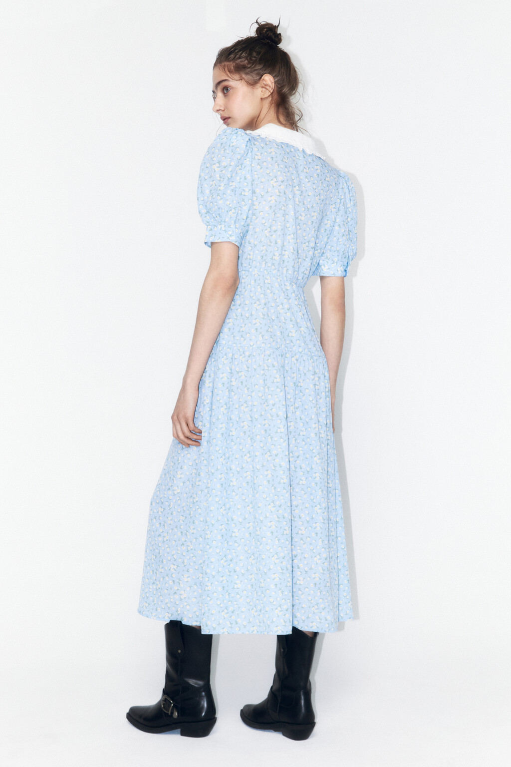 Платье миди приталенное с белым воротничком - цвет голубой - 5