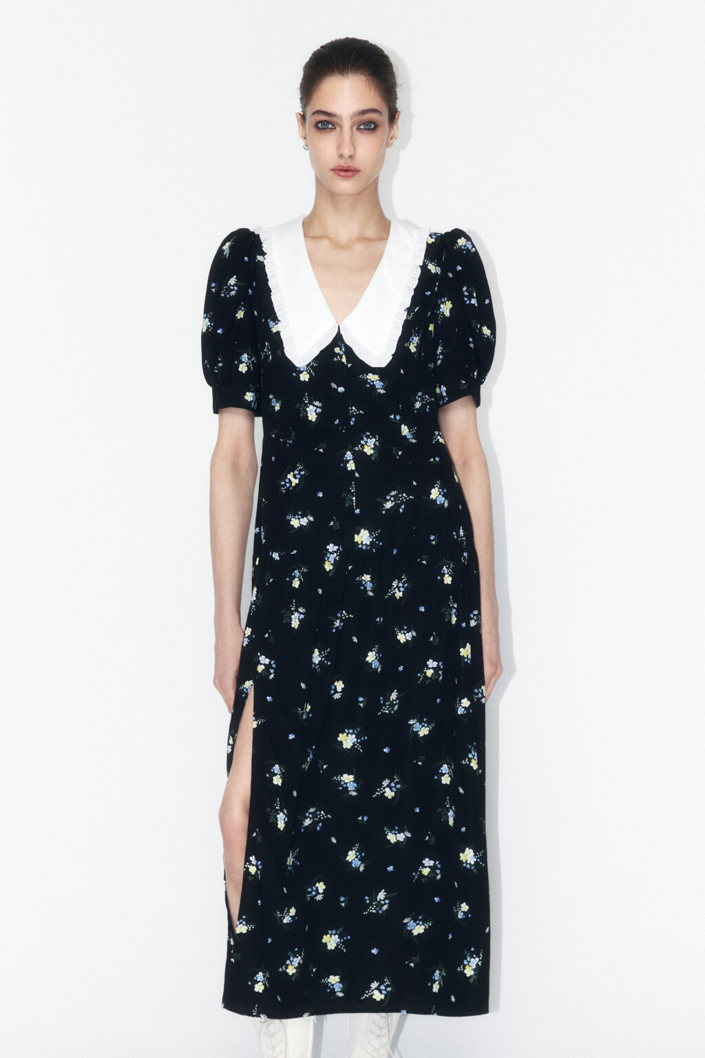 Платье миди приталенное с белым воротничком - цвет черный - 8