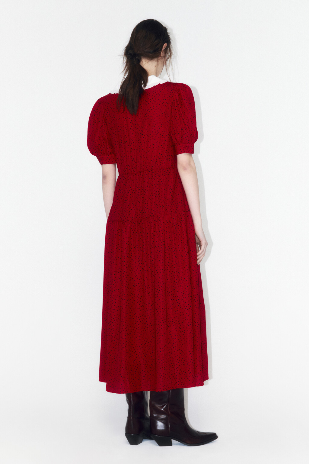 Платье миди приталенное с белым воротничком - цвет красный - 4