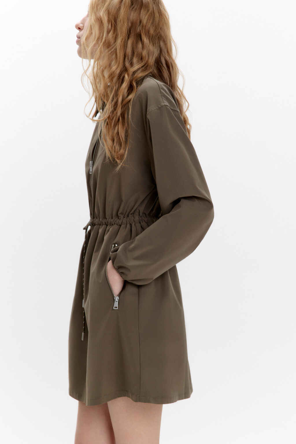 Платье-рубашка мини с поясом на завязках - цвет зеленый - 1