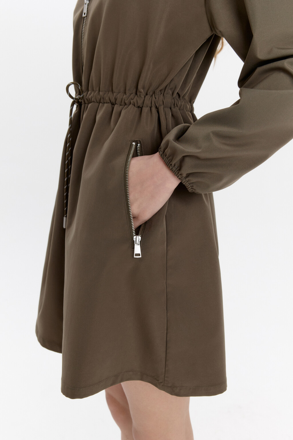 Платье-рубашка мини с поясом на завязках - цвет зеленый - 8