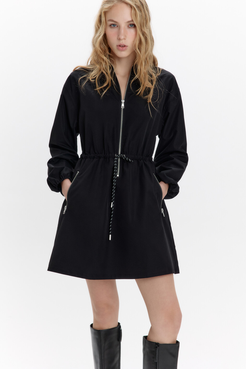 Платье-рубашка мини с поясом на завязках - цвет черный - 1