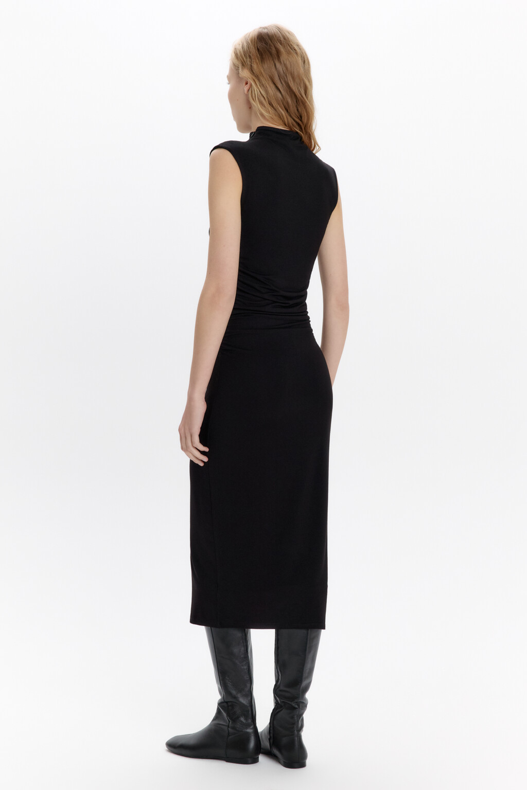Платье-футляр миди трикотажное без рукавов - цвет черный - 4