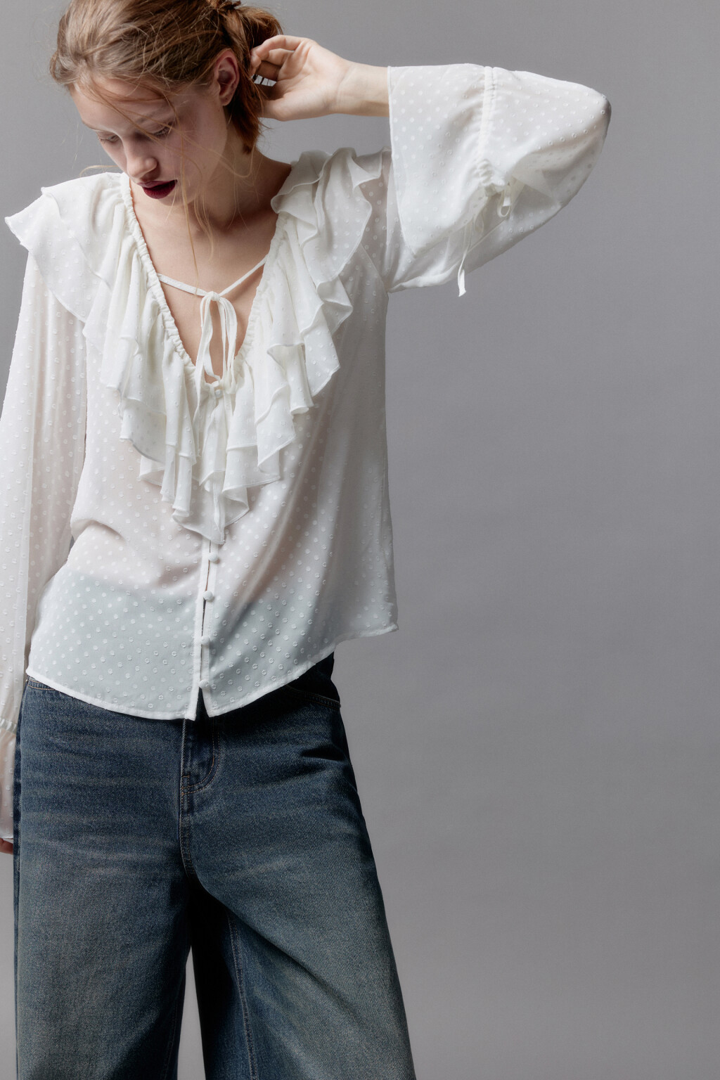 Блузка шифоновая с воланами и завязками - цвет бежевый - 2