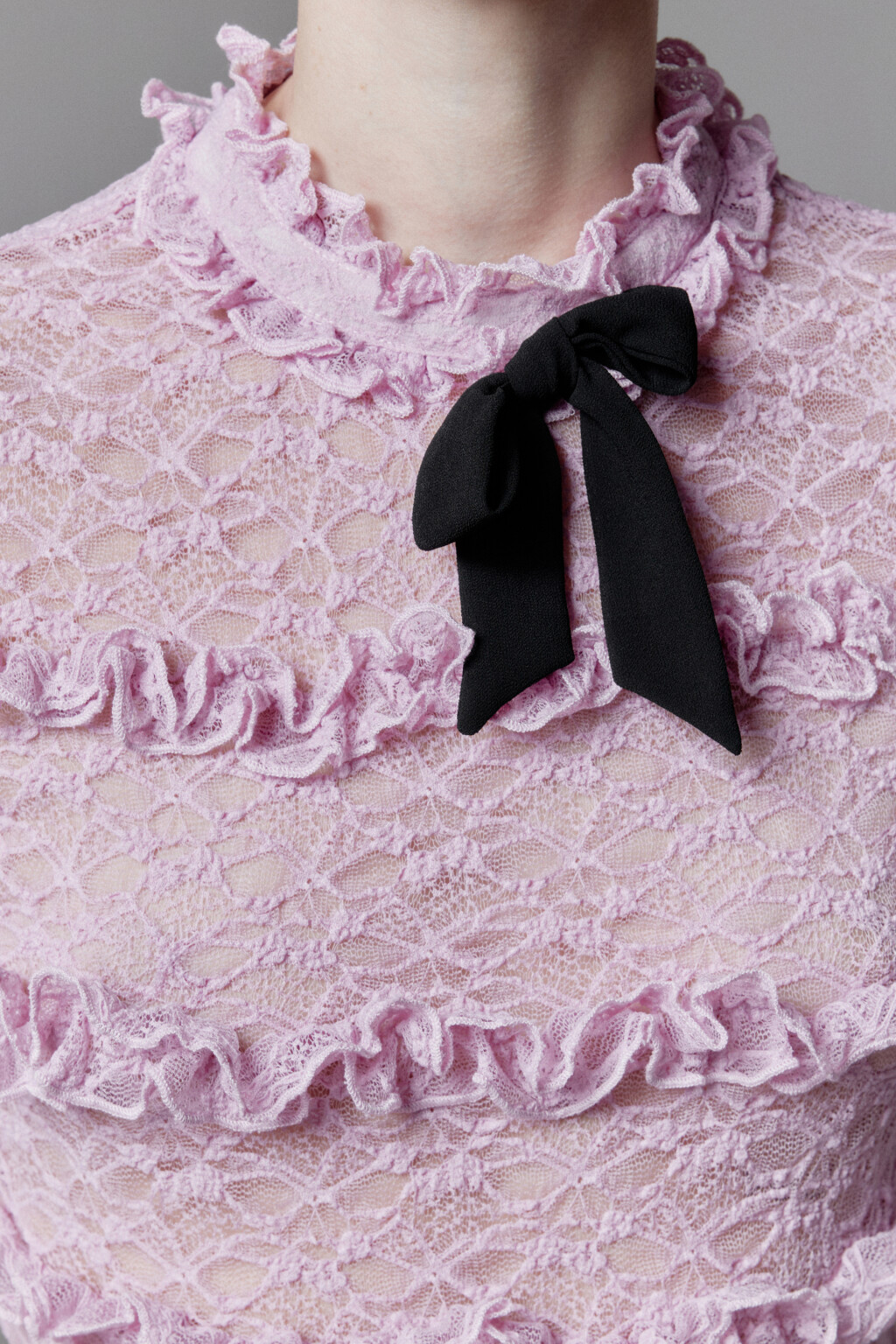 Блузка кружевная с оборками и бантом - цвет розовый - 7