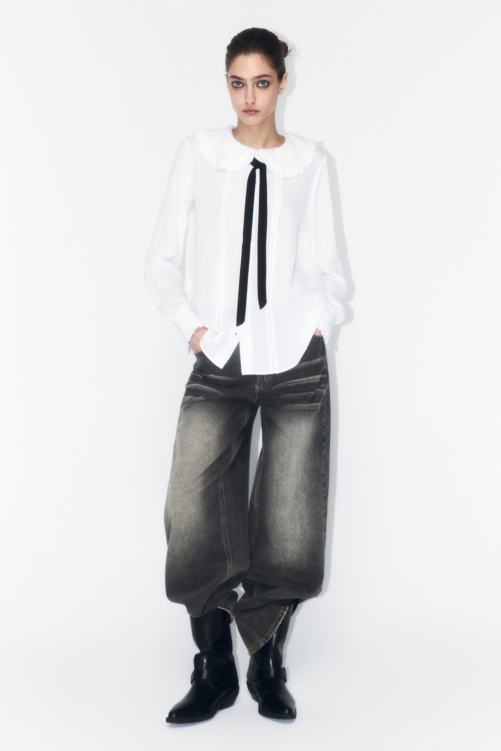 Блузка с оборками и галстуком - цвет белый - 7