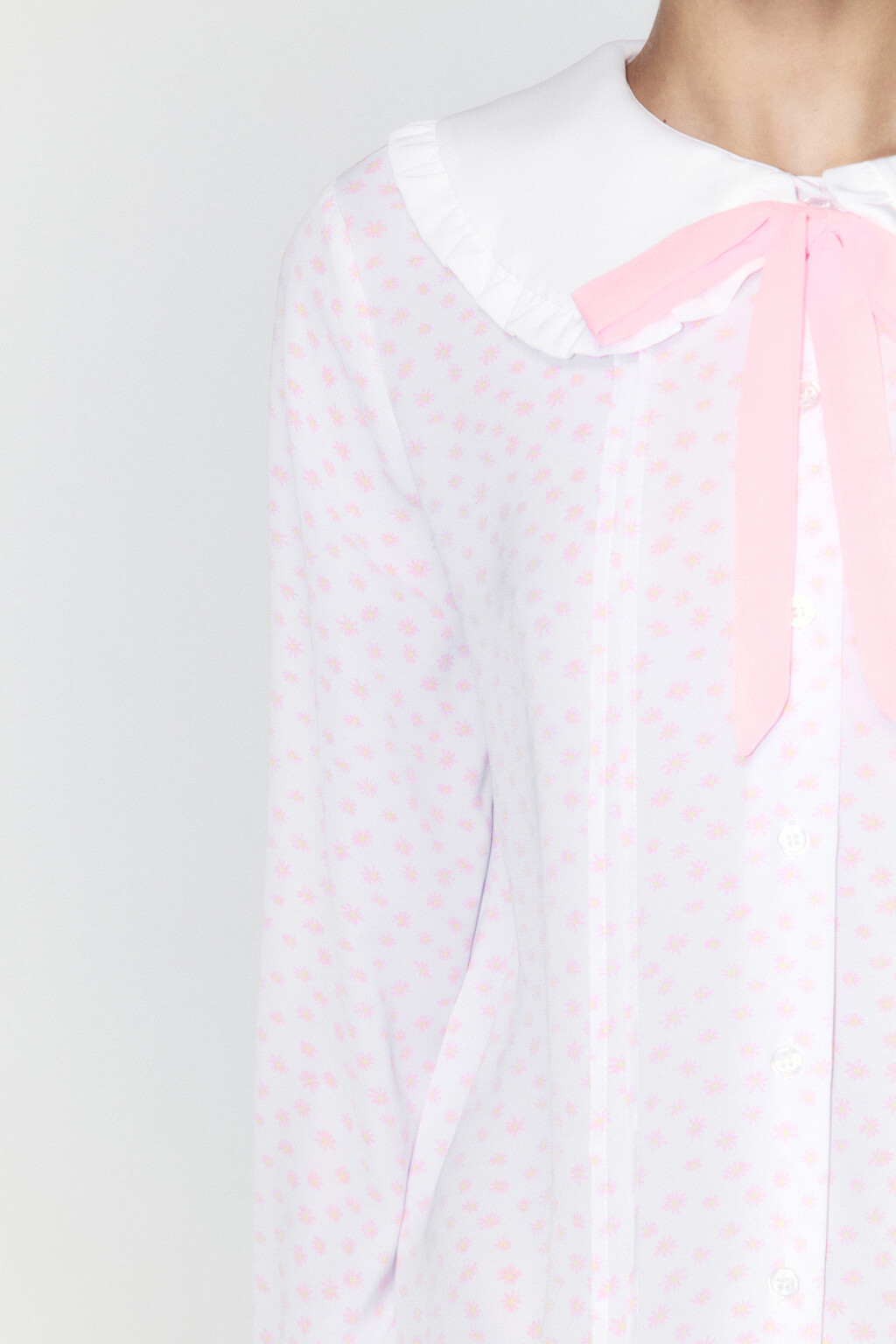 Блузка с оборками и галстуком - цвет мультиколор - 7