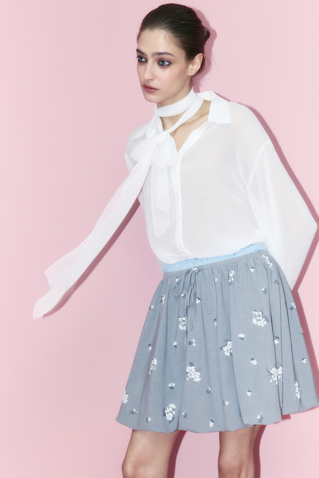 Блузка шифоновая с галстуком-бантом - цвет молочный - 8