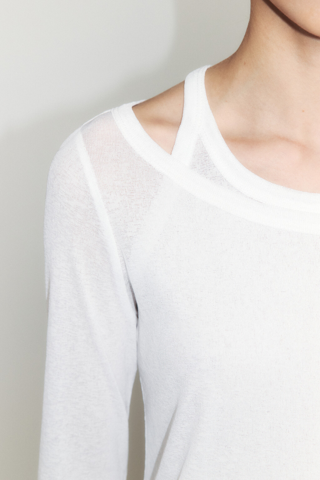 Лонгслив трикотажный с подкладкой-майкой - цвет белый - 5