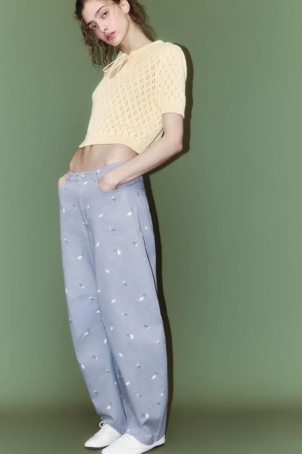 Джемпер вязаный ажурный с завязками на груди - цвет желтый - 2