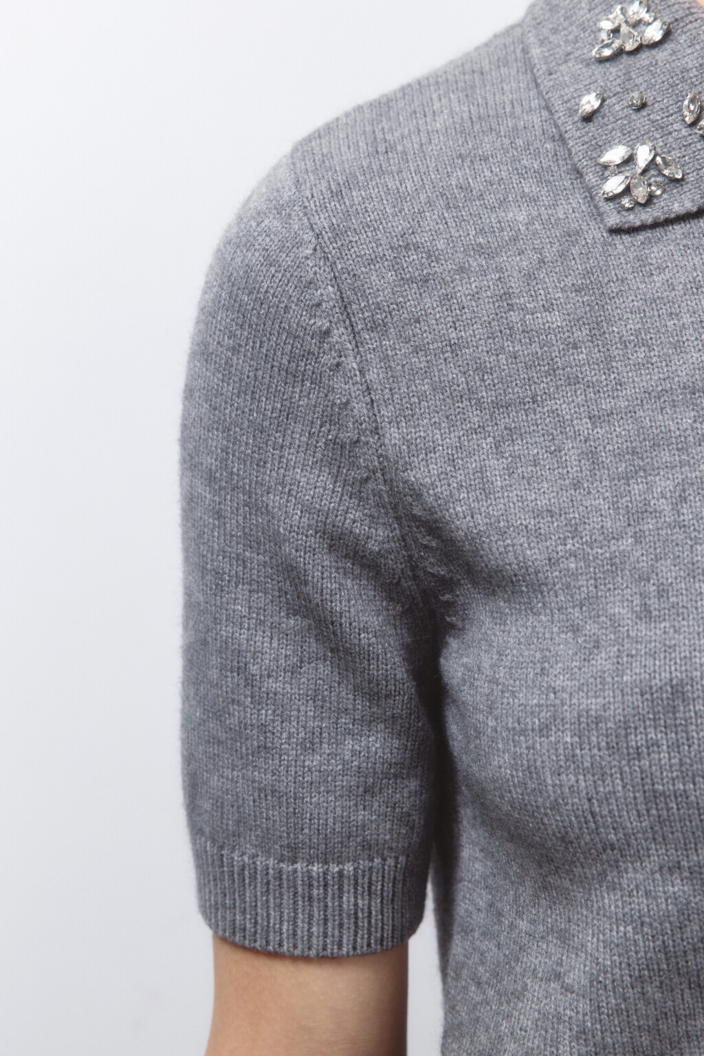 Кардиган вязаный с короткими рукавами и вышивкой - цвет серый - 7