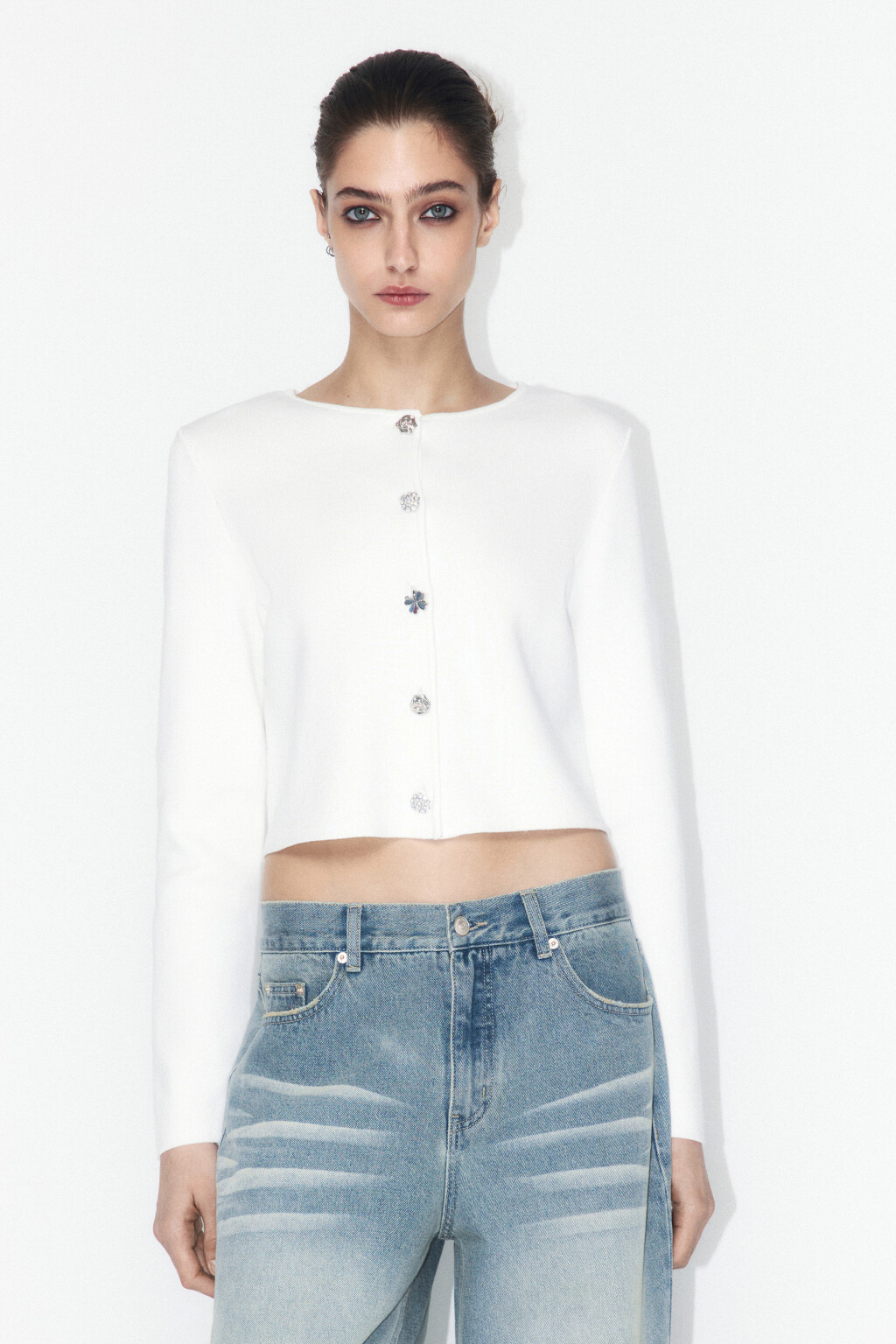 Кардиган вискозный укороченный на пуговицах - цвет молочный - 4