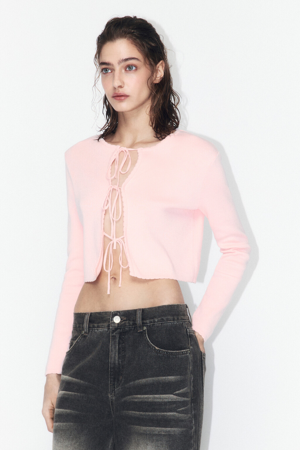 Кардиган вязаный укороченный на завязках - цвет розовый - 4