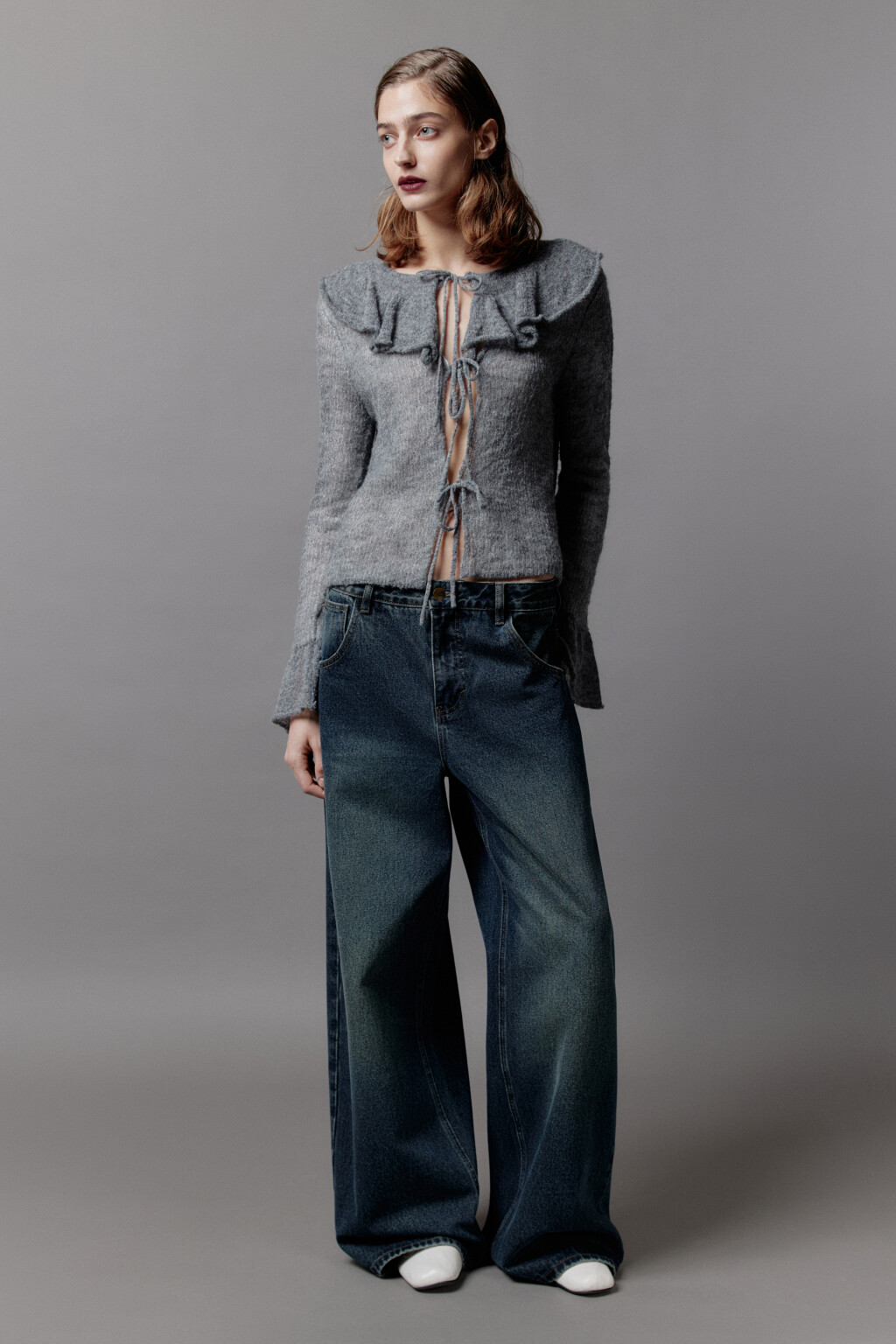 Кардиган на завязках с воротником и воланами - цвет серый - 4