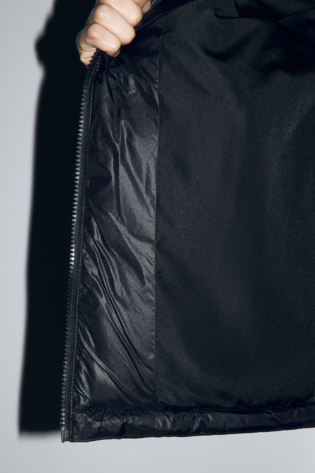 Куртка стеганая укороченная с воротником-стойкой - цвет черный - 9