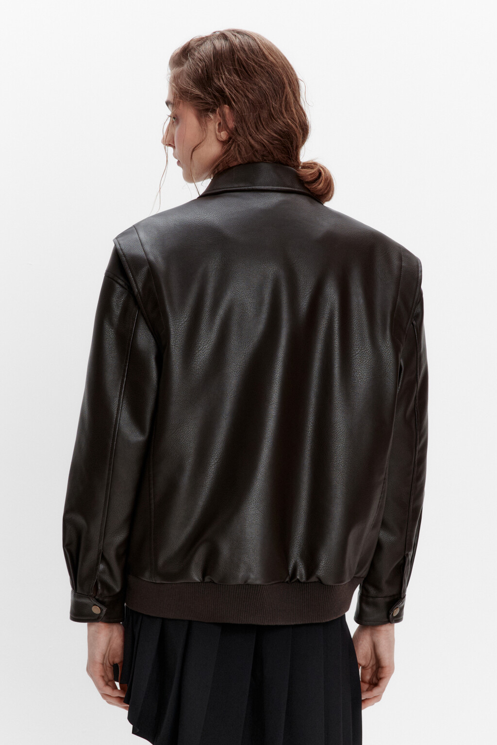 Куртка-бомбер из искусственной кожи на утеплителе - цвет коричневый - 3