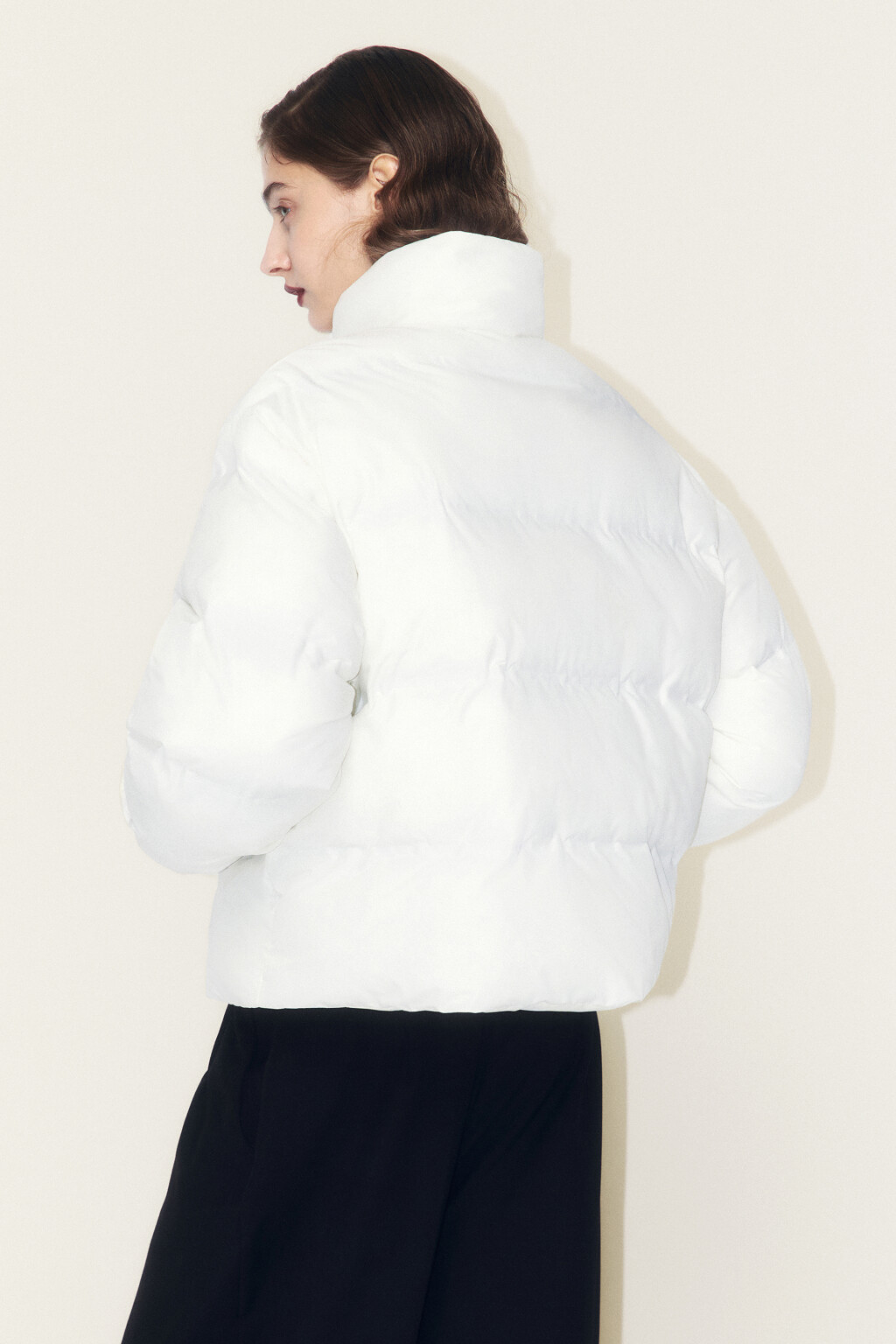 Куртка стеганая укороченная с воротником-стойкой - цвет молочный - 3