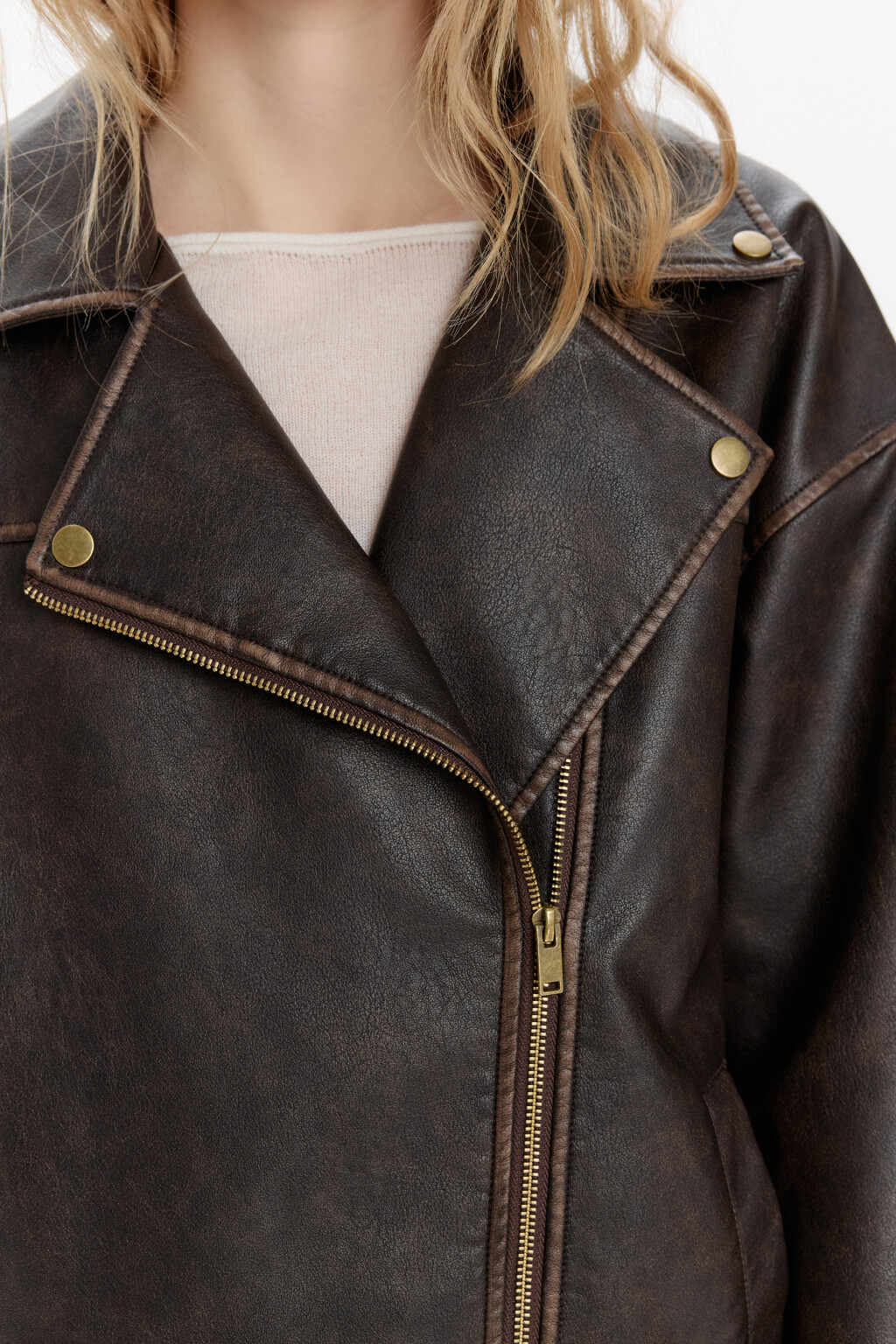 Куртка-косуха oversize в винтажном стиле - цвет коричневый - 7