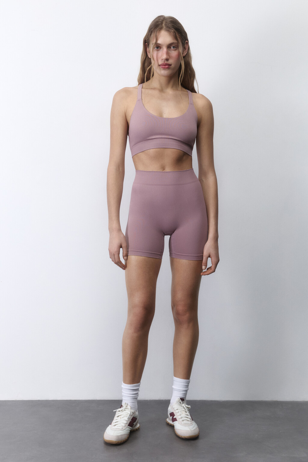 Шорты-велосипедки гладкие облегающие - цвет розовый - 6