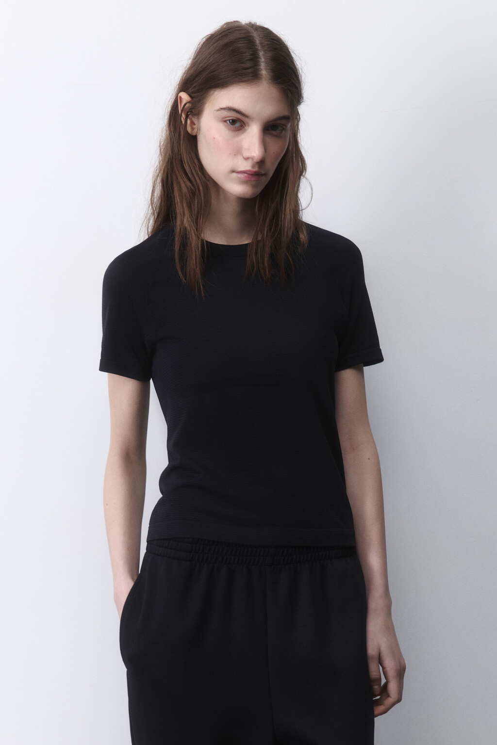 Футболка спортивная облегающая - цвет черный - 2