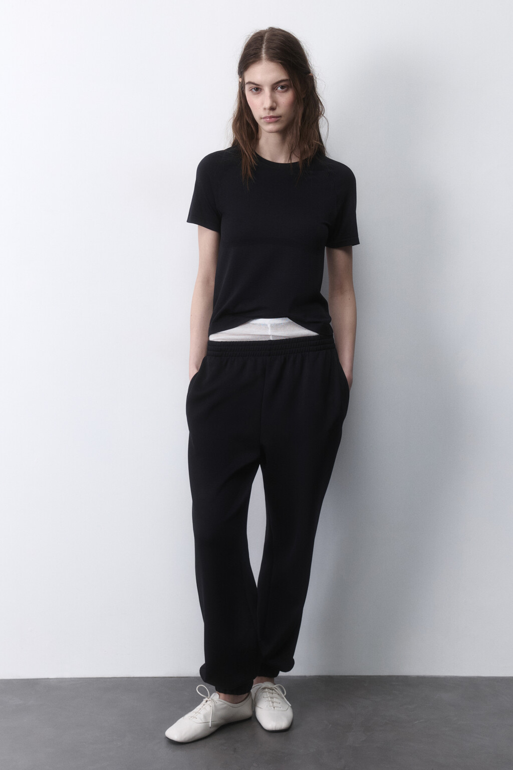 Футболка спортивная облегающая - цвет черный - 4