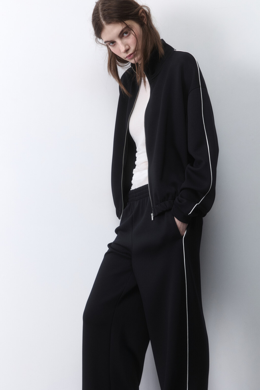 Худи-зипка спортивная из трикотажа - цвет черный - 1