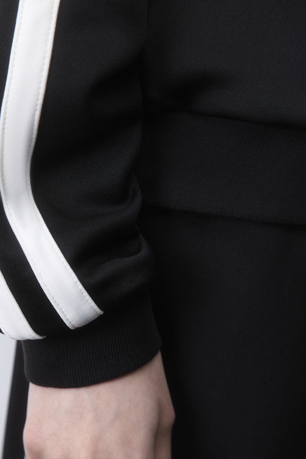Толстовка half zip спортивная с лампасами - цвет черный - 6