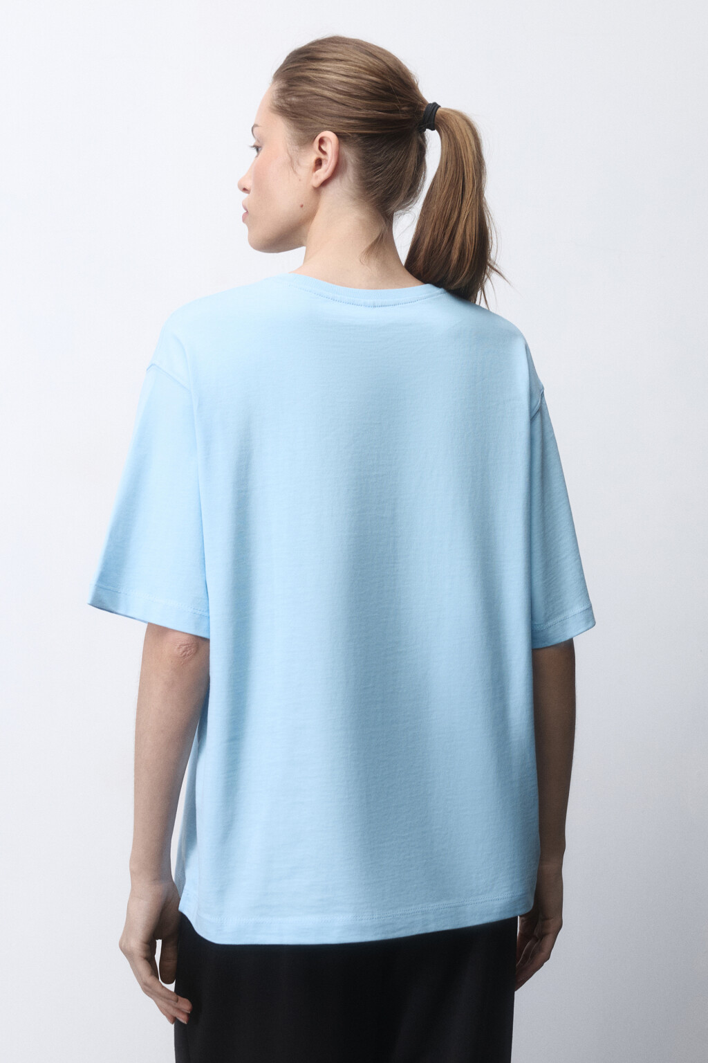 Футболка прямая хлопковая с принтом-надписью - цвет голубой - 3