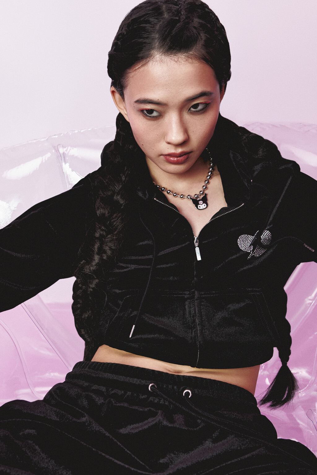 Толстовка велюровая с принтом из страз - цвет черный - 1