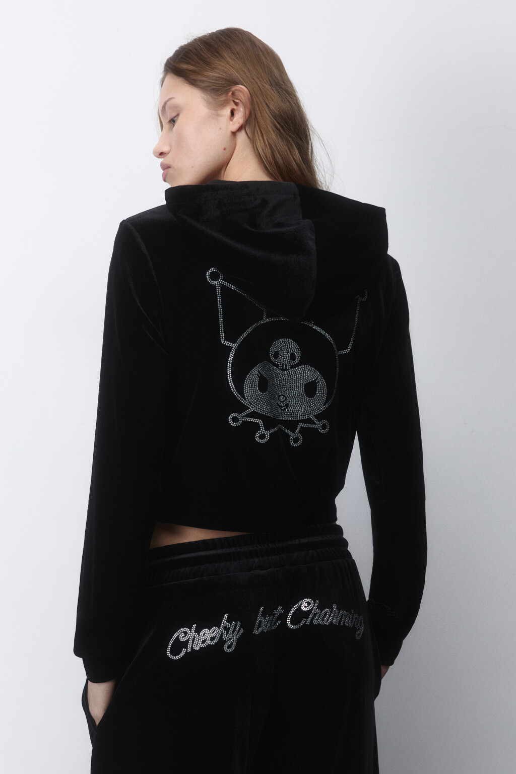 Толстовка велюровая с принтом из страз - цвет черный - 5