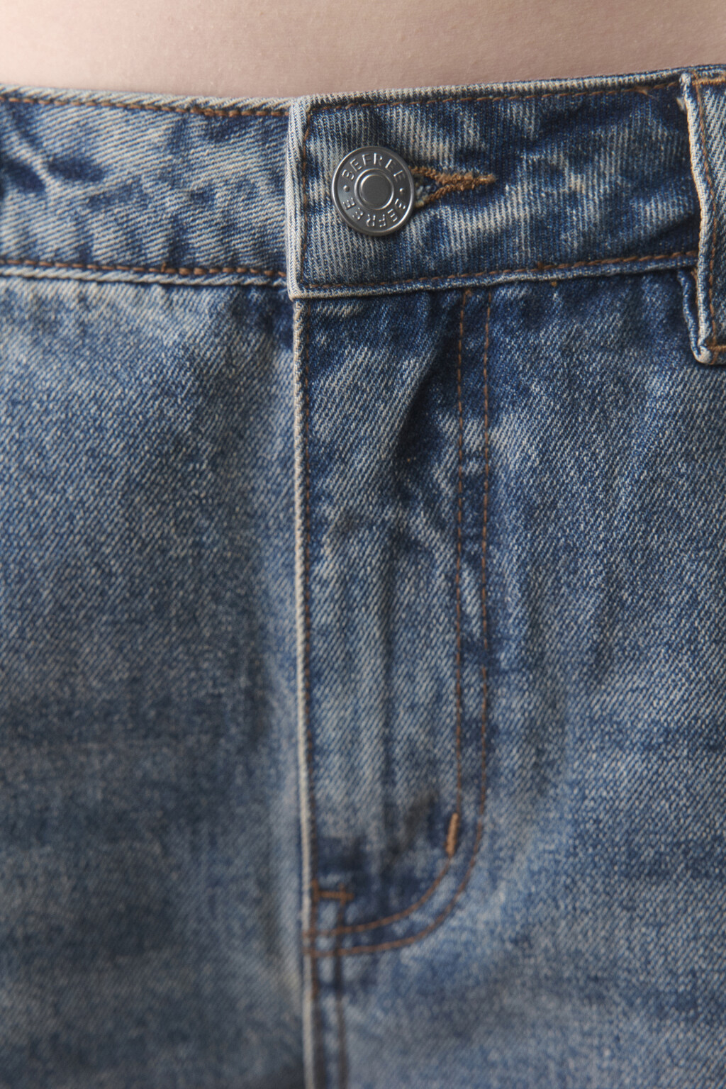 Джинсы baggy fit с аппликацией - цвет темный тинт - 5