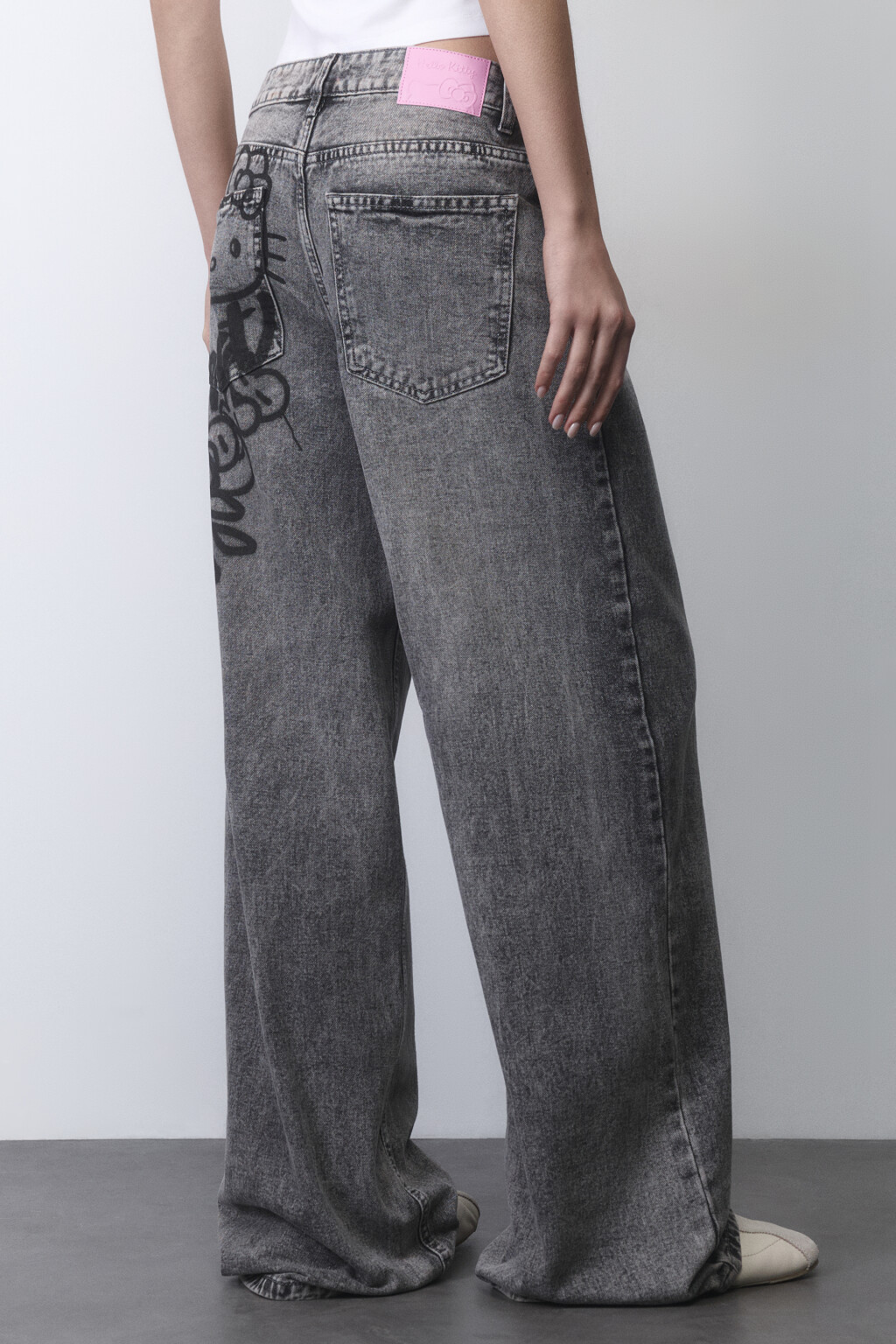 Джинсы широкие со средней посадкой - цвет серый - 4