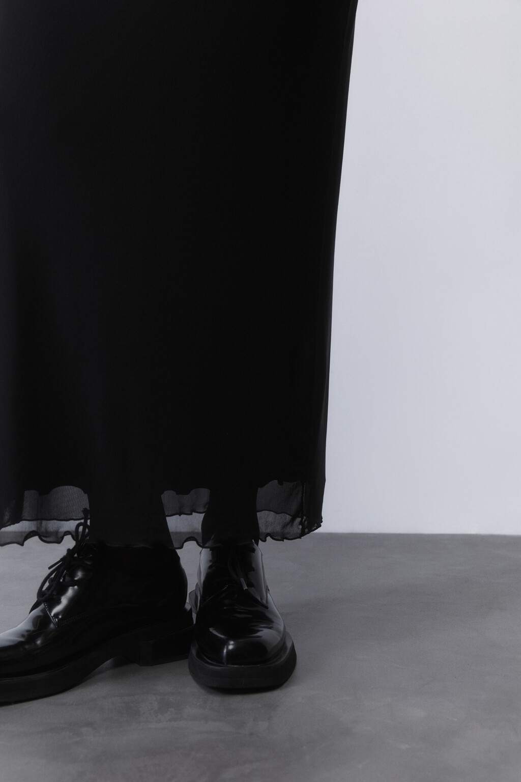 Юбка макси из сетки с бельевым бантиком - цвет черный - 7