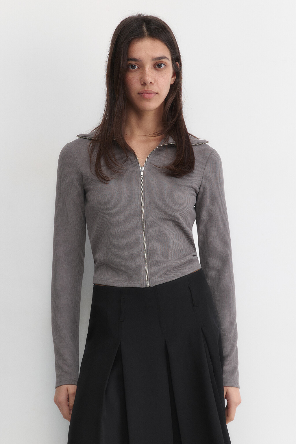 Лонгслив на молнии облегающий с воротником - цвет серый - 2