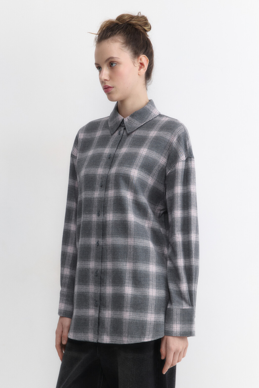 Рубашка oversize фланелевая в клетку - цвет мультиколор - 4