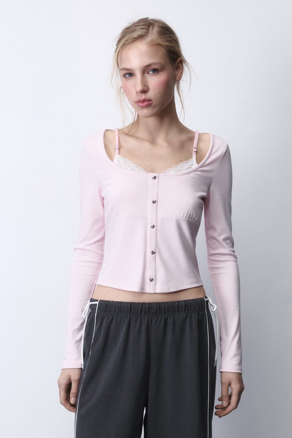 Лонгслив облегающий с вырезом-каре и кружевом - цвет розовый - 3