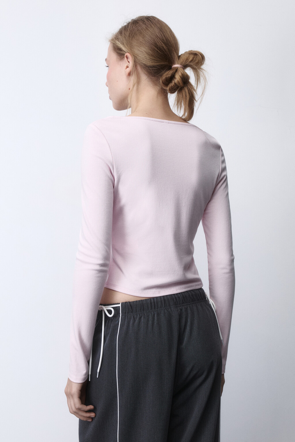 Лонгслив облегающий с вырезом-каре и кружевом - цвет розовый - 5