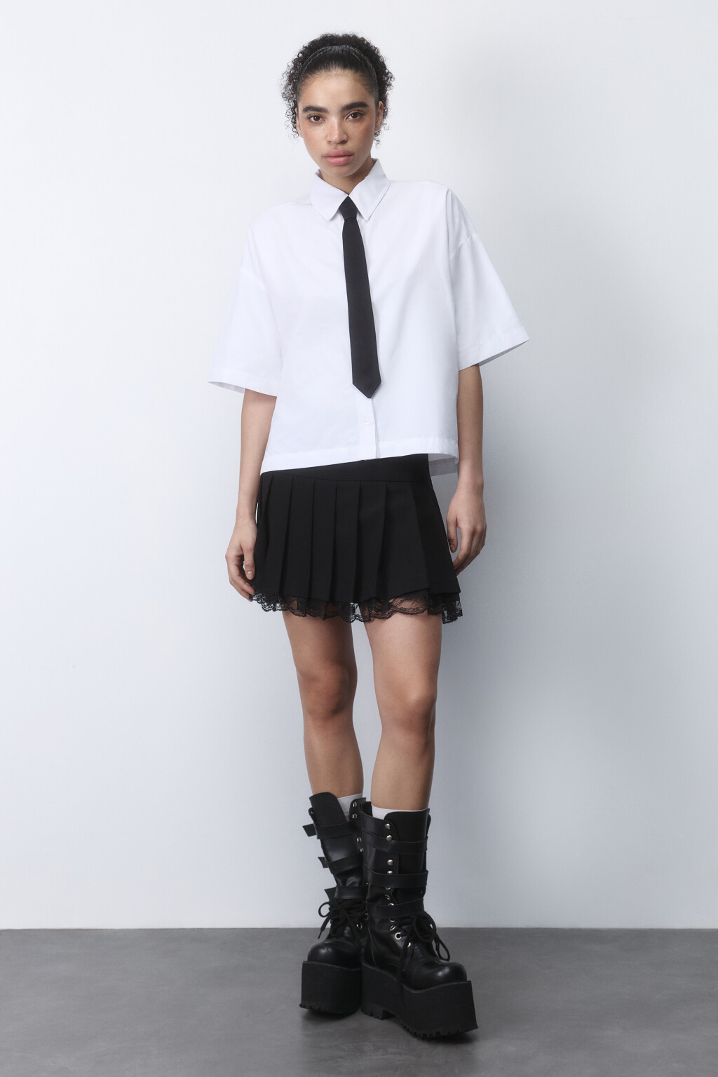 Рубашка с короткими рукавами и галстуком - цвет белый - 5